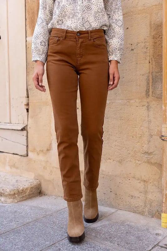 Pantalón Mujer Jean Marrón Chocolate Corte Recto Cómodo y Elegante - CHICA del Sur