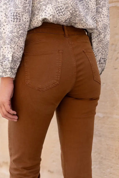 Pantalón Mujer Jean Marrón Chocolate Corte Recto Cómodo y Elegante - CHICA del Sur