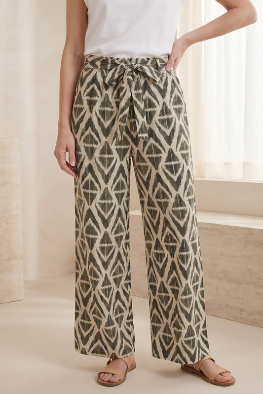 Pantalones anchos estampados con cinturón, moda femenina casual y cómoda para looks estilosos