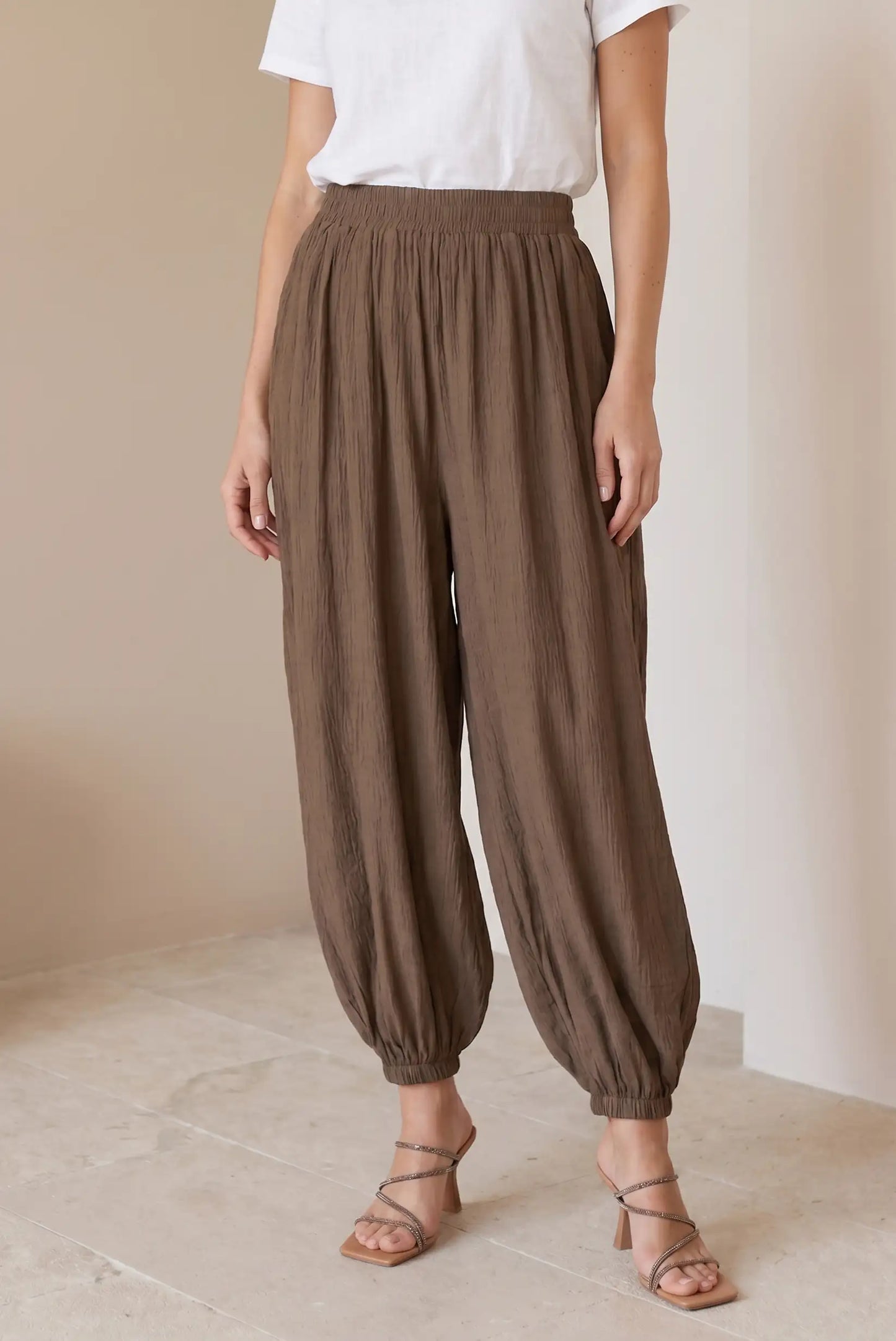 Pantalón bombacho marrón chocolate para mujer, tiro alto y tejido ligero, estilo casual