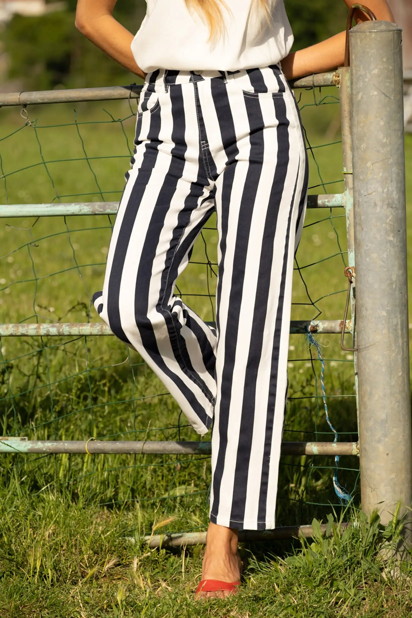 Pantalón Largo de Rayas Azul Marino y Blanco para Mujer