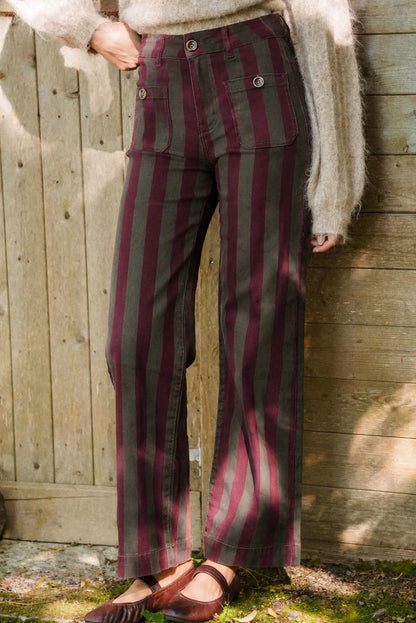 Pantalones a rayas verticales en tonos burdeos y verde oliva con corte recto