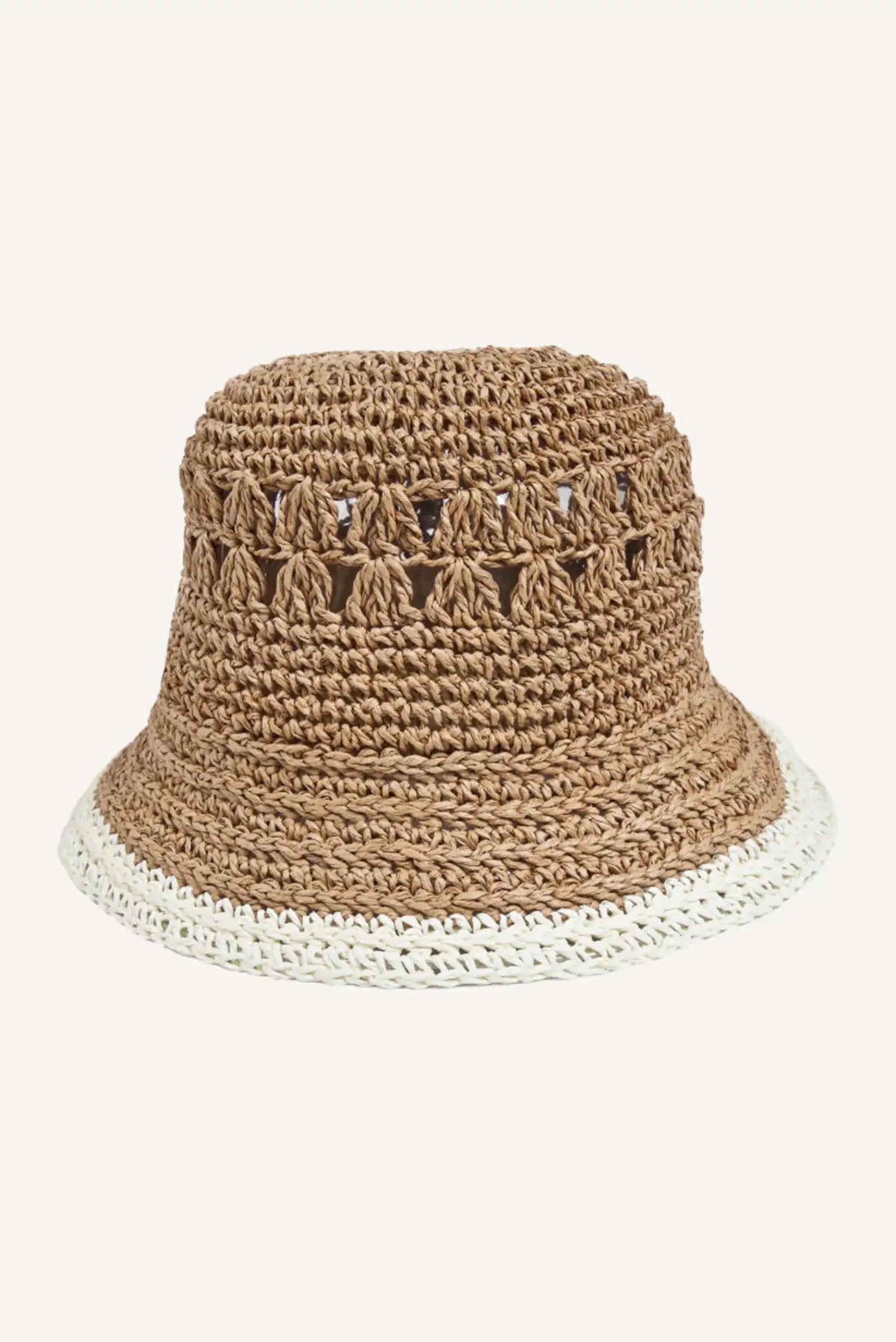 Sombrero de pescador tejido a mano en tono marrón con borde blanco, ideal para moda femenina verano