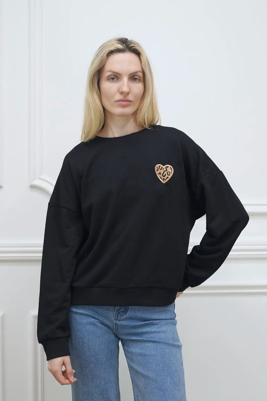 Sudadera mujer negra corazón animal print
