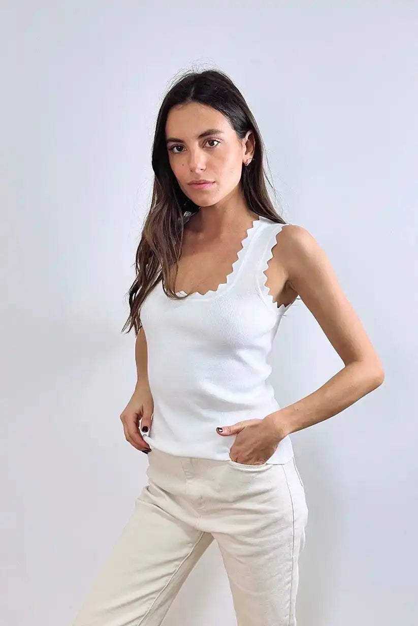 Top Mujer Blanco Verano Viscosa Fresco Tirantes Estilo Casual - CHICA del Sur