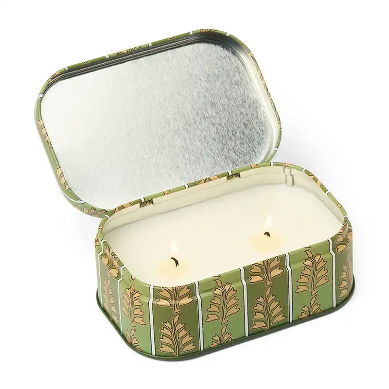 Vela Paddywax CHERIE Smoked Pistachio 127g |Lata verde decorativa con cera de soja - CHICA del Sur