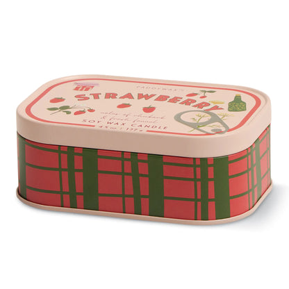 Vela Paddywax en lata decorativa roja y verde con diseño de fresas, CHICA del Sur.