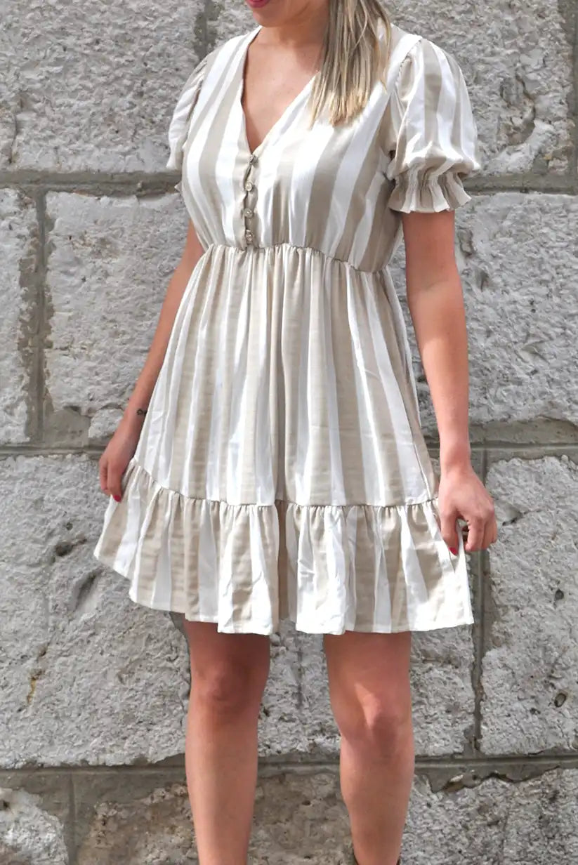 Vestido corto de rayas beige y blanco | Estilo boho mujer primavera verano - CHICA del Sur