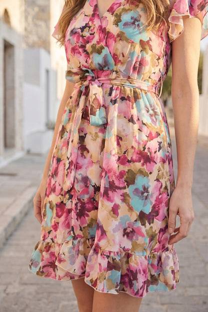 Vestido floral con volantes y cinturón, ideal para primavera y verano
