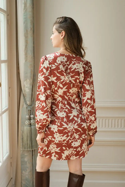 Vestido Cruzado Marrón Floral en Crema Satinado Elegante Mujer - CHICA del Sur