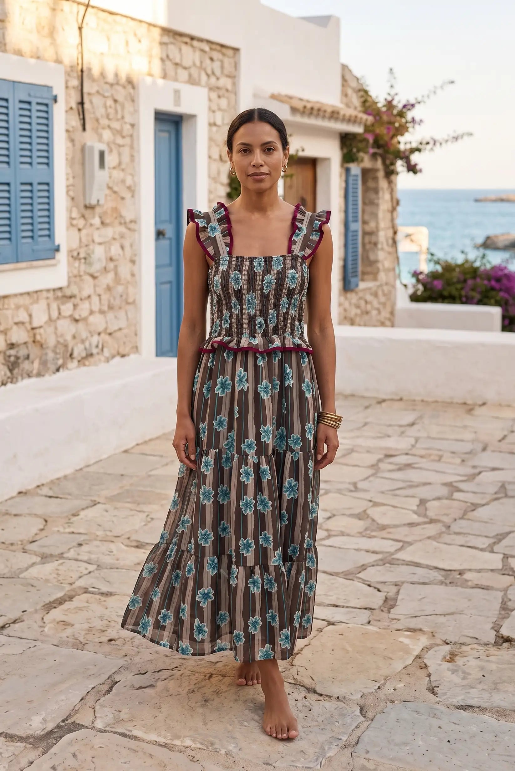blue and brown floral dress Lightweight Maxi 👗 – CHICA del Sur size:4 fashion bridesmaid dress LoveShackFancy Maralee Dress in Wrap dress Fitted bodice with a
