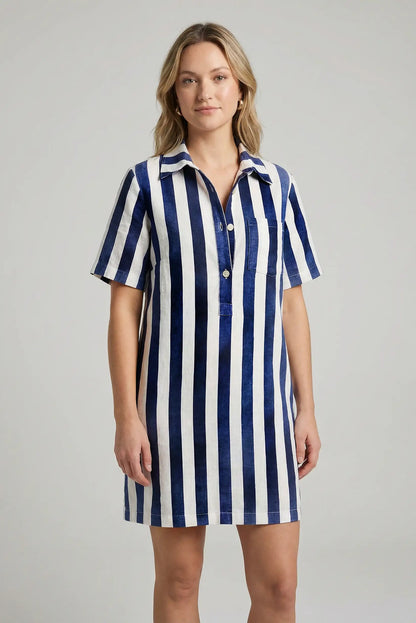 Vestido corto de mujer con rayas verticales azul marino y blancas, manga corta
