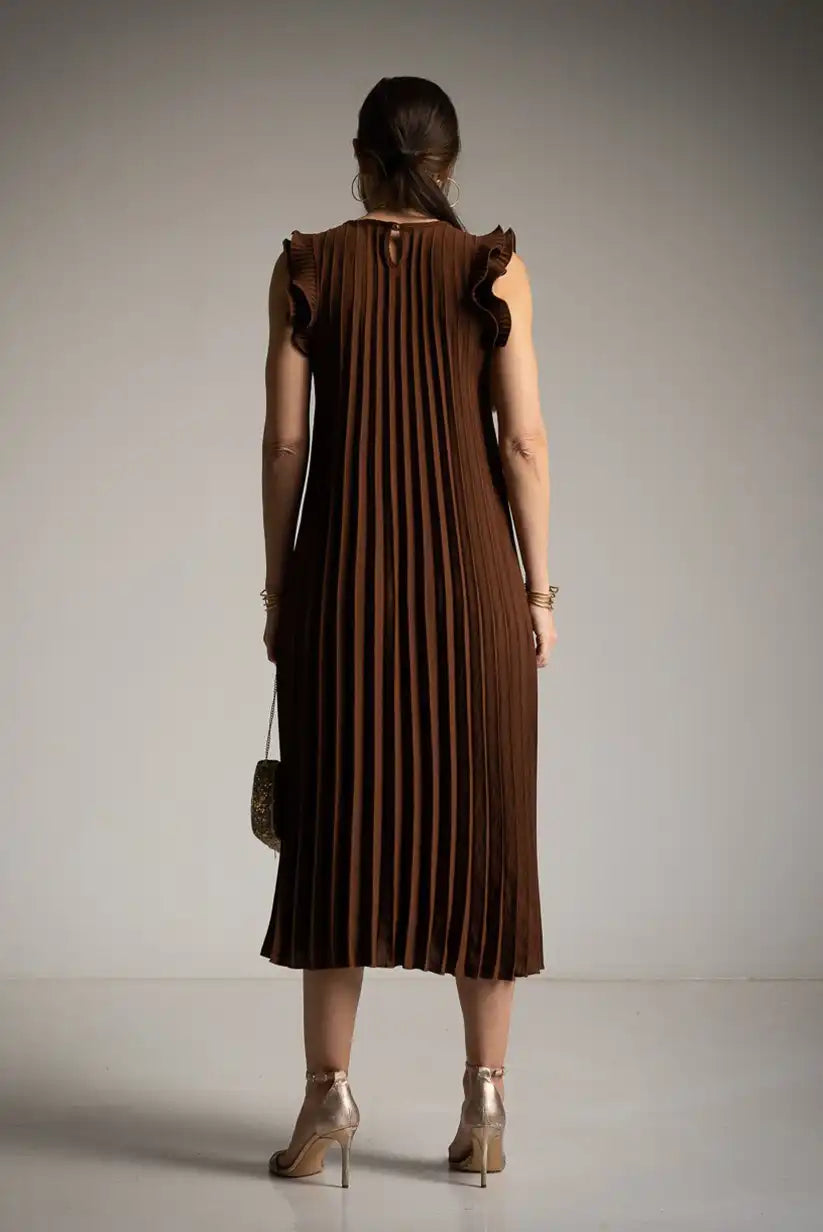 Vestido plisado marrón con volante en manga | Vestido midi elegante primavera-verano mujer - CHICA del Sur