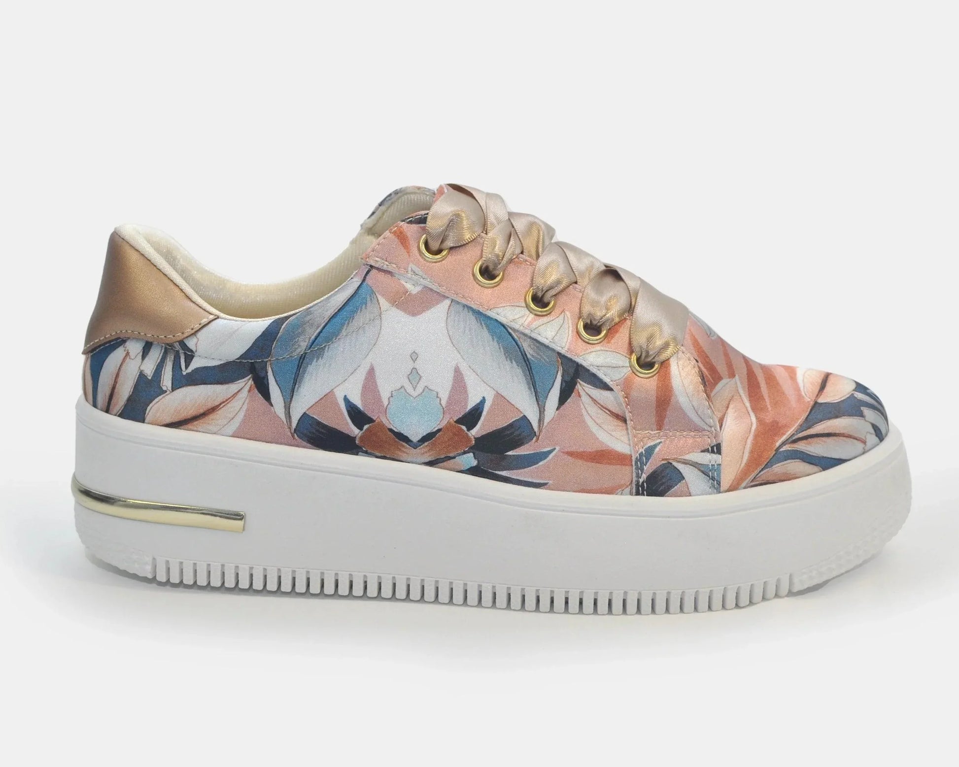 Baskets urbaines pour femmes Crème Feuilles Mode durable Cuir